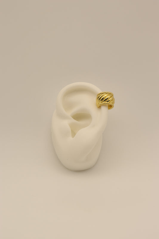 Earcuff