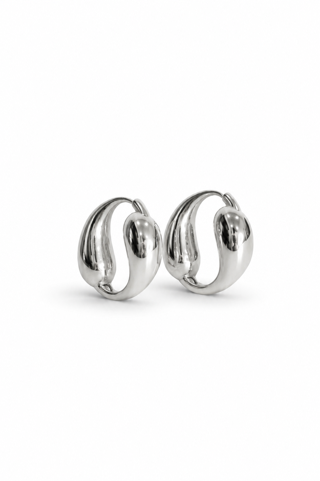 Ova Earrings